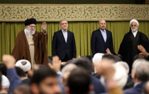 رهبر انقلاب: پشت لبخندهای دیپلماسی آمریکا باطن خبیث پنهان است، حواسمان باشد رهبر انقلاب: پشت لبخندهای دیپلماسی آمریکا باطن خبیث پنهان است، حواسمان باشد