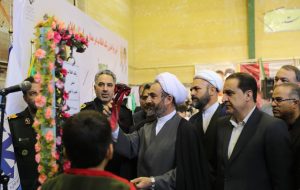 نامگذاری دهه فجر یادآور روزهایی است که مردم آگاهانه علیه حکومت طاغوت قیام کردند نامگذاری دهه فجر یادآور روزهایی است که مردم آگاهانه علیه حکومت طاغوت قیام کردند