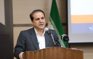 فرهنگ مطالعه و کتابخوانی خط مقدم کاهش آسیب‌های اجتماعی است/ کتاب زیربنای تمدن بشری است