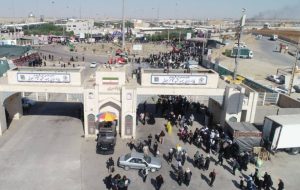 تردد بیش از ۳۳۸ هزار زائر از مرز بینالمللی مهران در ماه محرم تردد بیش از ۳۳۸ هزار زائر از مرز بینالمللی مهران در ماه محرم