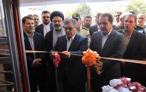 استاندار ایلام: تلفیق آموزش با صنعت مسیر توسعه ایلام را هموار میکند/ نیروی انسانی محور توسعه ایلام استاندار ایلام: تلفیق آموزش با صنعت مسیر توسعه ایلام را هموار میکند/ نیروی انسانی محور توسعه ایلام
