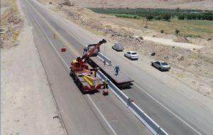نصب ۱۳ کیلومتر نیوجرسی درمحورهای مواصلاتی ایلام نصب ۱۳ کیلومتر نیوجرسی درمحورهای مواصلاتی ایلام