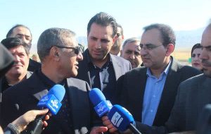 در بازدید معاون اجرایی رئیس جمهور از محور ایلام- مهران عنوان شد:فعال بودن ۳۱ پروژه راهسازی به طول ۲۳۷ کیلومتر در استان ایلام در بازدید معاون اجرایی رئیس جمهور از محور ایلام- مهران عنوان شد:فعال بودن ۳۱ پروژه راهسازی به طول ۲۳۷ کیلومتر در استان ایلام