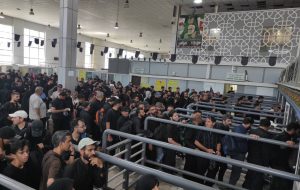 تردد بیش از ۱۳۱ هزار زائر از مرز مهران در ماه محرم تردد بیش از ۱۳۱ هزار زائر از مرز مهران در ماه محرم