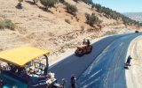 عملیات آسفالت دوربرگردان تونل‌های دوقلو در محور کنارگذر شرقی ایلام در آستانه بهره‌برداری