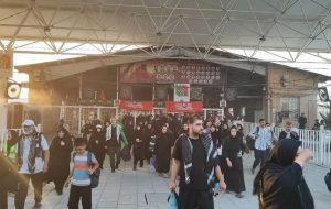 مرز مهران؛ قلب تپنده خدمت عاشقانه به زائران سیدالشهدا